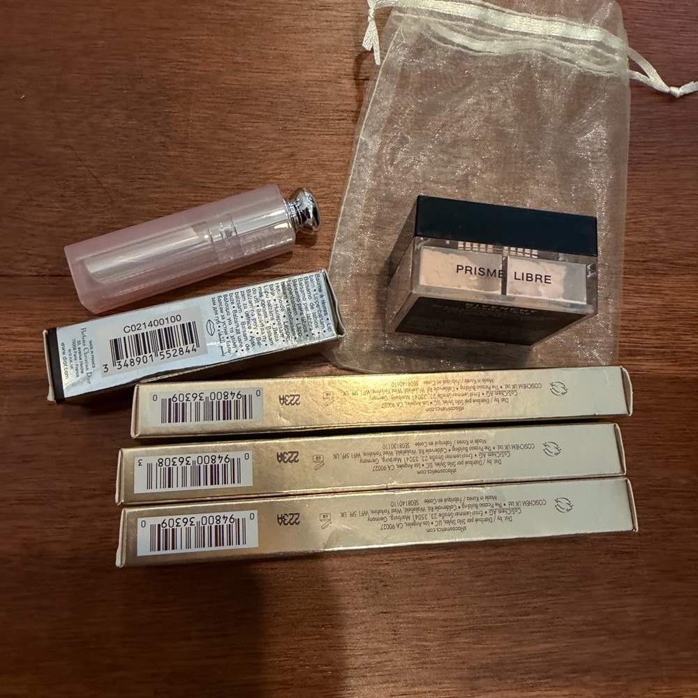 Dior Lip Glow and Givenchy Prisme Libre Set, 3 Stilla lip stains - Picture 5 of 6